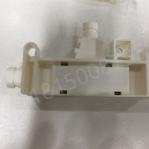 990NAD23000 SCHNEIDER