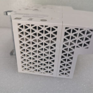 BMEP585040 SCHNEIDER