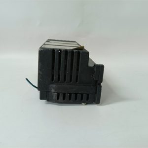 Omron R88D-KN15F-ECT Digital output module