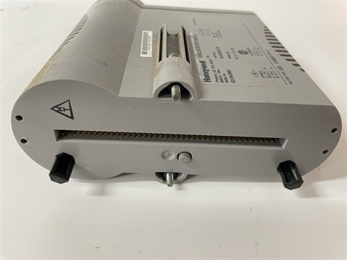 NI PXIE-8840 module2 NI PXIE-8840 module2