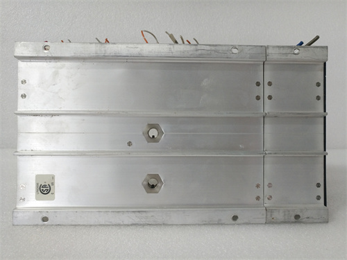 MOOG D136-001-007 High-performance module - Image 2