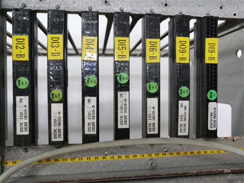 PILZ 301120 Industrial equipment module1 PILZ 301120 Industrial equipment module1